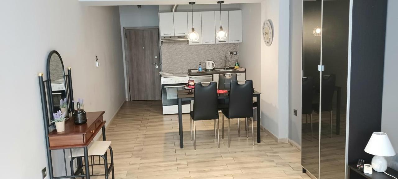 Cute Central Apartments Солун Екстериор снимка